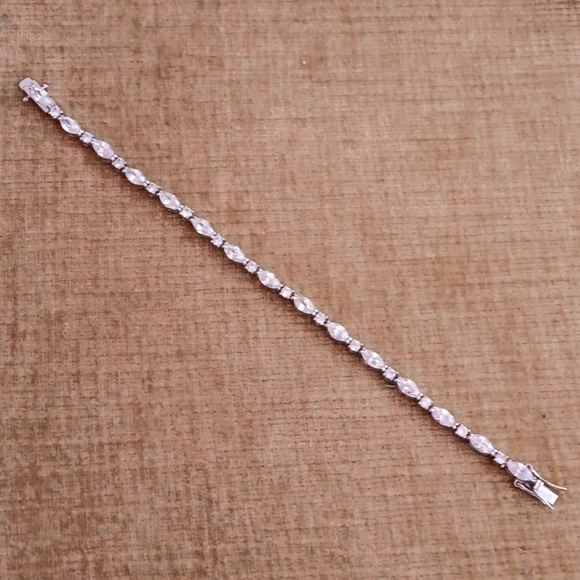 FAS Silver Rhinestone Tennis Bracelet - Picture 7 of 8